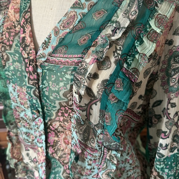 Zara Women’s Sheer Button Up blouse With Paisley Print and Ruffle Detail. Size S - Picture 8 of 8